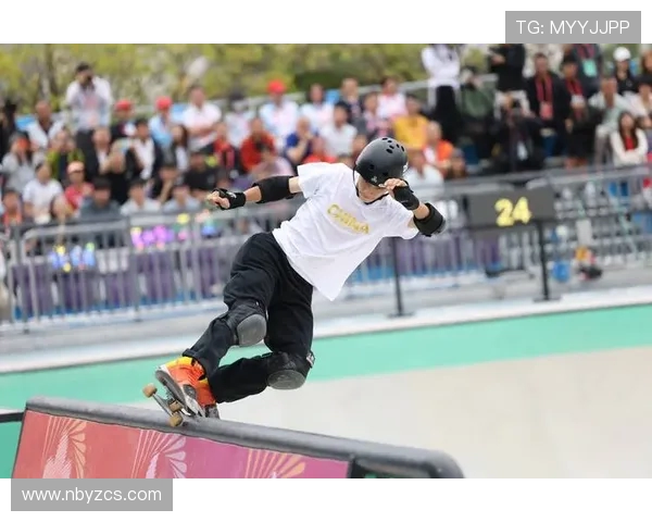 滑板精英赛最新积分榜上海滑板队凭借90分稳居第一名