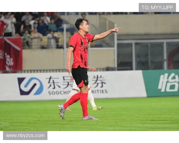 梅州客家与苏州东吴的激烈对决展现足球魅力与团队精神的巅峰之战