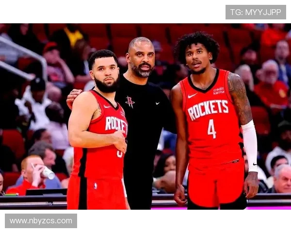 精彩回顾：火箭队与勇士队的巅峰对决全场录播分析